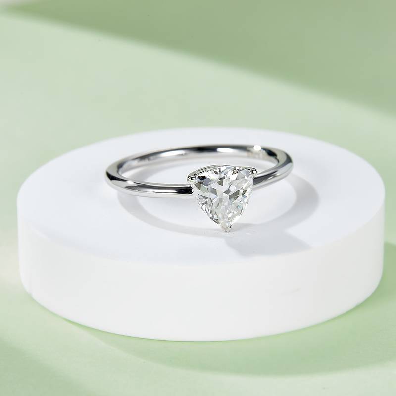 Classic三角形S925银镀白金MoissaniteWomen's Ring1.0ctD级